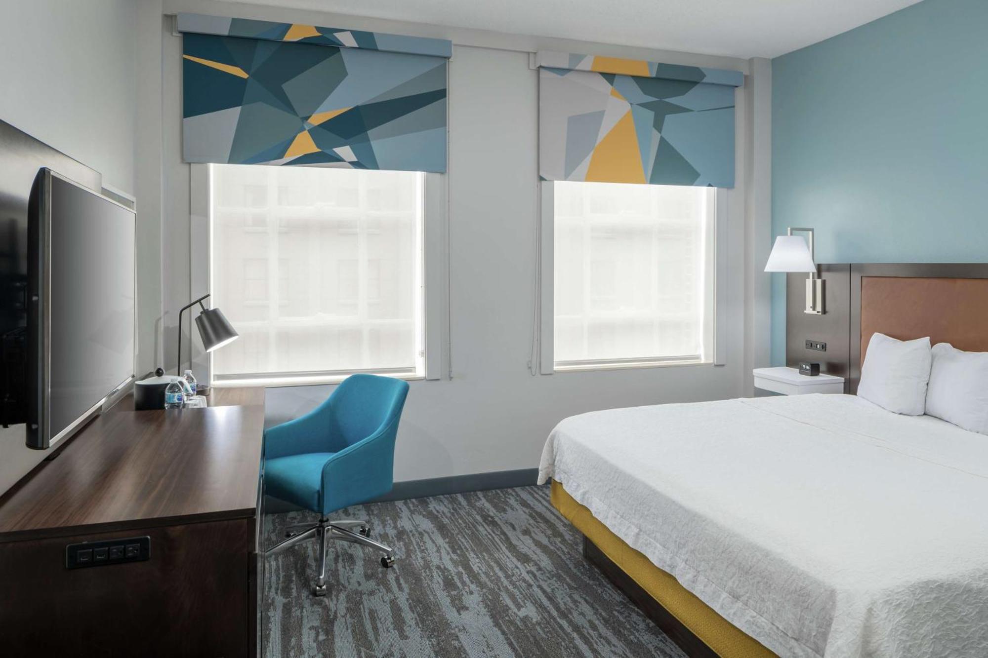 Hampton Inn & Suites Atlanta-Downtown Exterior photo