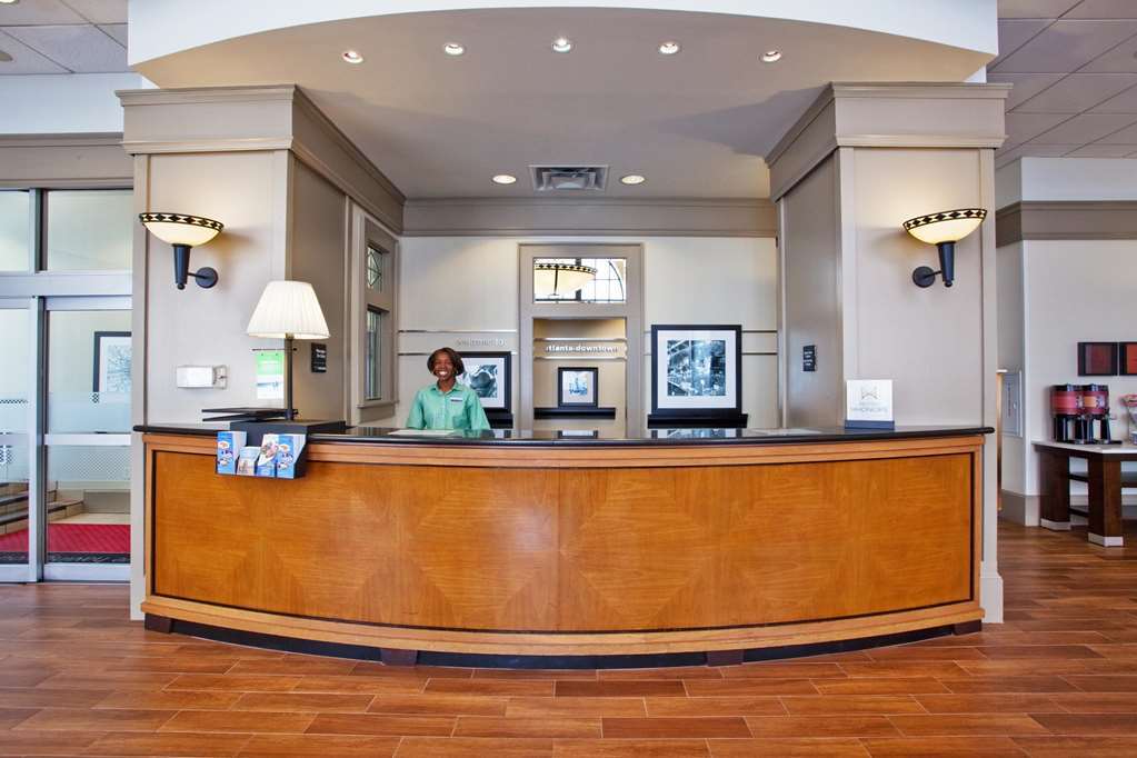 Hampton Inn & Suites Atlanta-Downtown Interior photo
