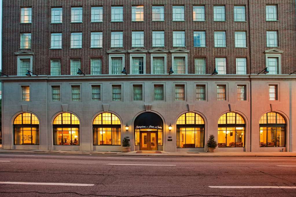 Hampton Inn & Suites Atlanta-Downtown Exterior photo