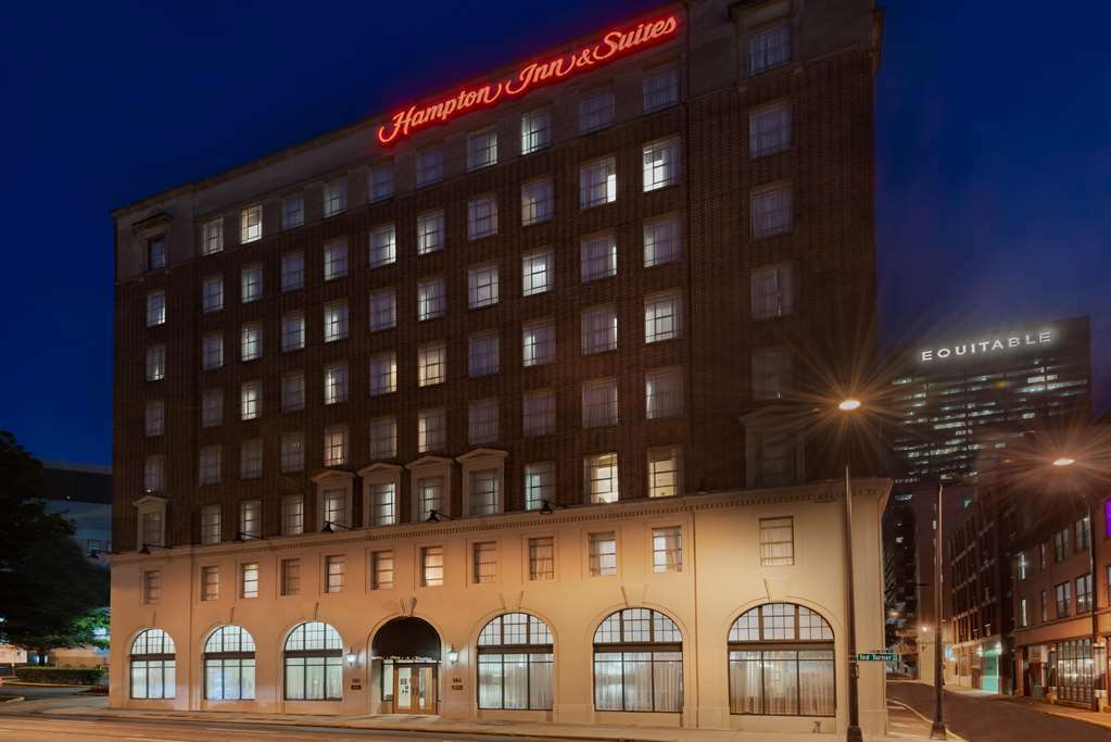 Hampton Inn & Suites Atlanta-Downtown Exterior photo